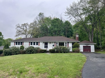 79 Newton Ave N, Worcester, Massachusetts, 3 Bedrooms Bedrooms, 8 Rooms Rooms,1 BathroomBathrooms,Residential,For Sale,Newton Ave N,73516222