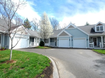 12 Strawberry Ln, Hudson, Massachusetts, 2 Bedrooms Bedrooms, 7 Rooms Rooms,2 BathroomsBathrooms,Residential,For Sale,Strawberry Ln,73506208
