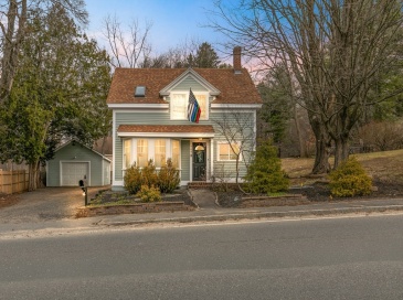 768 Salem, Groveland, Massachusetts, 3 Bedrooms Bedrooms, 8 Rooms Rooms,2.5 BathroomsBathrooms,Residential,For Sale,Salem,73492663 768 Salem, Groveland, Massachusetts, 3 Bedrooms Bedrooms, 8 Rooms Rooms,2.5 BathroomsBathrooms,Residential,For Sale,Salem,73492663