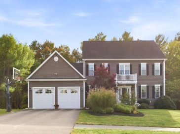 24 Gristmill Ln, Walpole, Massachusetts, 4 Bedrooms Bedrooms, 8 Rooms Rooms,3 BathroomsBathrooms,Residential,For Sale,Gristmill Ln,73501628
