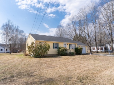12 West St, West Brookfield, Massachusetts, 3 Bedrooms Bedrooms, 5 Rooms Rooms,1 BathroomBathrooms,Residential,For Sale,West St,73492920