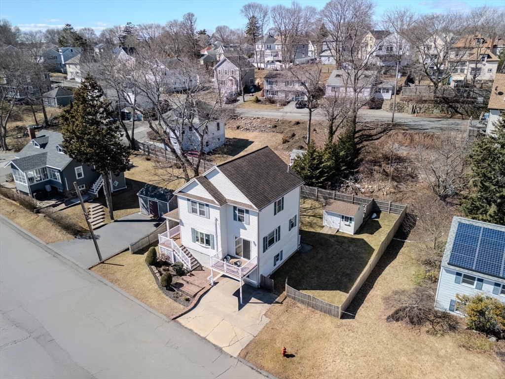 4 Bass St, Beverly, Massachusetts, 3 Bedrooms Bedrooms, 7 Rooms Rooms,1.5 BathroomsBathrooms,Residential,For Sale,Bass St,73494301