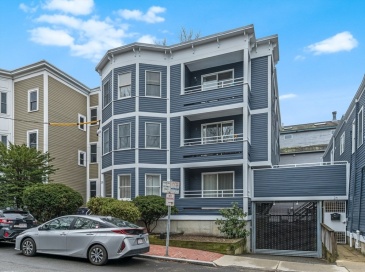 28 Surrey Street, Cambridge, Massachusetts, 2 Bedrooms Bedrooms, 5 Rooms Rooms,1.5 BathroomsBathrooms,Residential,For Sale,Surrey Street,73491389