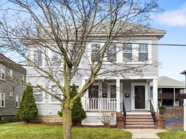 112 Medford St, Arlington, Massachusetts, 3 Bedrooms Bedrooms, 7 Rooms Rooms,2 BathroomsBathrooms,Residential,For Sale,Medford St,73492564