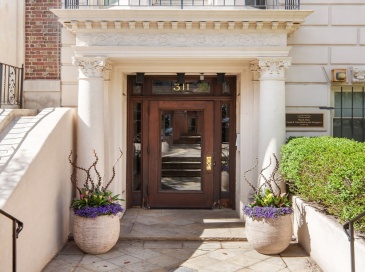 311 Commonwealth Avenue, Boston, Massachusetts, 2 Bedrooms Bedrooms, 5 Rooms Rooms,1.5 BathroomsBathrooms,Residential,For Sale,Commonwealth Avenue,73514141
