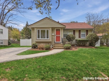 45 Sussex Lane, Worcester, Massachusetts, 3 Bedrooms Bedrooms, 7 Rooms Rooms,2 BathroomsBathrooms,Residential,For Sale,Sussex Lane,73506750
