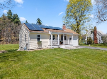 256 Bolton Rd, Lancaster, Massachusetts, 4 Bedrooms Bedrooms, 7 Rooms Rooms,2 BathroomsBathrooms,Residential,For Sale,Bolton Rd,73510381 256 Bolton Rd, Lancaster, Massachusetts, 4 Bedrooms Bedrooms, 7 Rooms Rooms,2 BathroomsBathrooms,Residential,For Sale,Bolton Rd,73510381