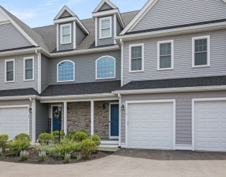 90 Lebaron Boulevard, Lakeville, Massachusetts, 2 Bedrooms Bedrooms, 5 Rooms Rooms,2 BathroomsBathrooms,Residential,For Sale,Lebaron Boulevard,73526736