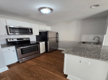 9 Needhams Landing Road, Lynn, Massachusetts, 1 Bedroom Bedrooms, 3 Rooms Rooms,1 BathroomBathrooms,Residential Lease,For Rent,Needhams Landing Road,73526738 9 Needhams Landing Road, Lynn, Massachusetts, 1 Bedroom Bedrooms, 3 Rooms Rooms,1 BathroomBathrooms,Residential Lease,For Rent,Needhams Landing Road,73526738
