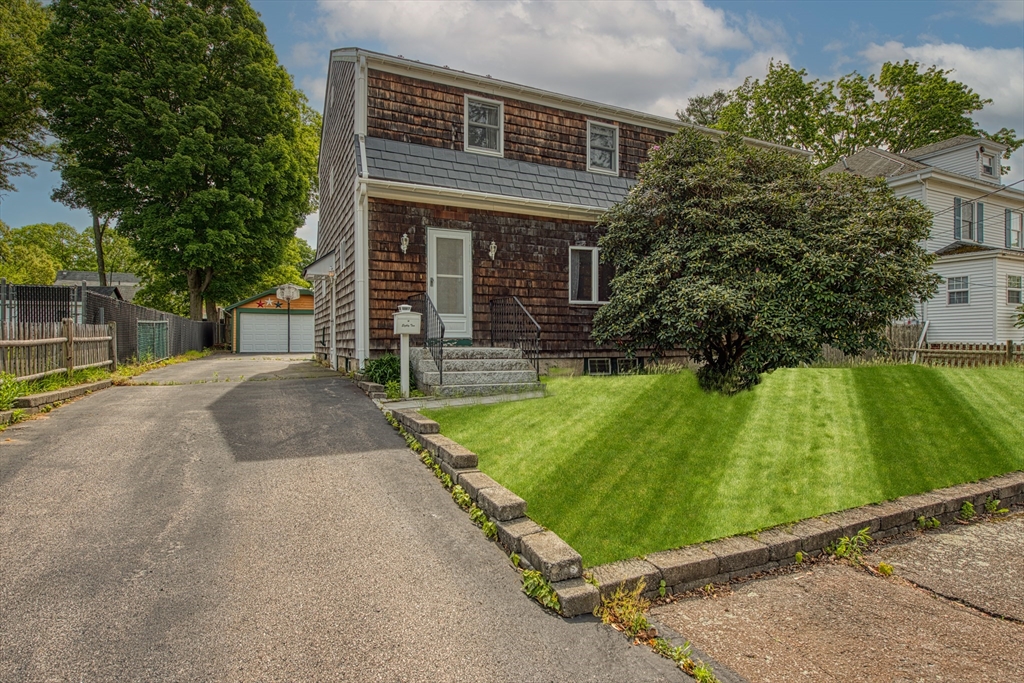82 Tilton Avenue, Brockton, Massachusetts, 3 Bedrooms Bedrooms, 7 Rooms Rooms,1.5 BathroomsBathrooms,Residential,For Sale,Tilton Avenue,73526746
