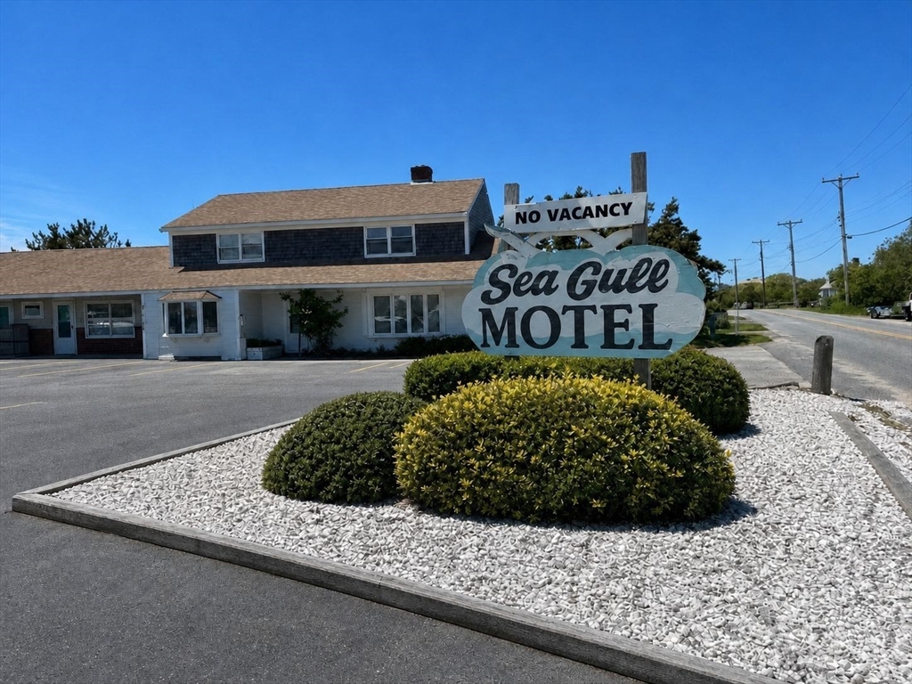 654 Shore Road, Truro, Massachusetts, ,Commercial Sale,For Sale,Shore Road,73526763