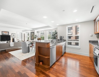 4 Battery Wharf, Boston, Massachusetts, 1 Bedroom Bedrooms, 4 Rooms Rooms,1.5 BathroomsBathrooms,Residential,For Sale,Battery Wharf,73526765