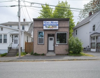 10 Taylor St, Chicopee, Massachusetts, ,Commercial Sale,For Sale,Taylor St,73526767