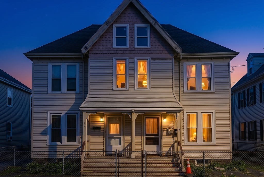 12 Payson Ave., Boston, Massachusetts, 5 Bedrooms Bedrooms, 7 Rooms Rooms,1 BathroomBathrooms,Residential Lease,For Rent,Payson Ave.,73526995