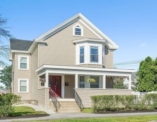 30 Maple Ave, North Andover, Massachusetts, 3 Bedrooms Bedrooms, 6 Rooms Rooms,1 BathroomBathrooms,Residential Lease,For Rent,Maple Ave,73526791