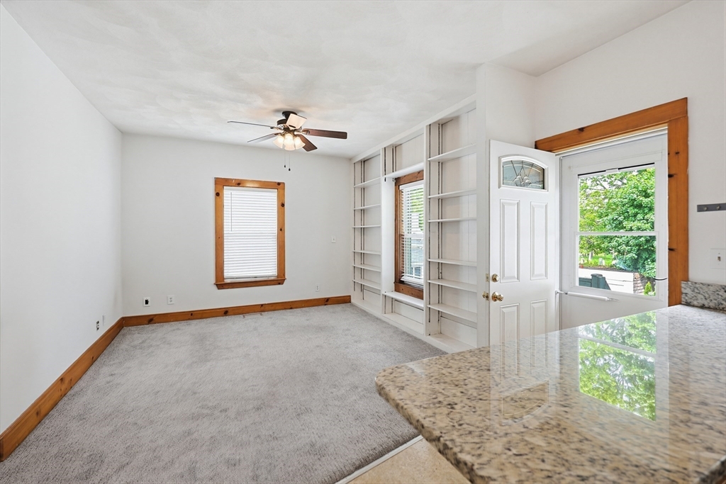 36 Albion St, Malden, Massachusetts, 3 Bedrooms Bedrooms, 5 Rooms Rooms,1 BathroomBathrooms,Residential Lease,For Rent,Albion St,73526829