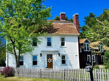 5 Putnam Hill Rd, Sutton, Massachusetts, 5 Bedrooms Bedrooms, 10 Rooms Rooms,3.5 BathroomsBathrooms,Residential,For Sale,Putnam Hill Rd,73477399
