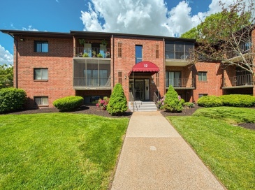 221 Oak St, Brockton, Massachusetts, 1 Bedroom Bedrooms, 4 Rooms Rooms,1 BathroomBathrooms,Residential,For Sale,Oak St,73526884