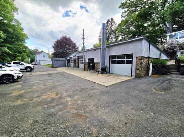 46-1/2 Old Sturbridge Rd, Southbridge, Massachusetts, 4 Bedrooms Bedrooms, 14 Rooms Rooms,4 BathroomsBathrooms,Residential Income,For Sale,Old Sturbridge Rd,73526959