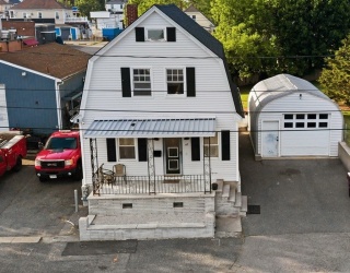 67 Hope St, Acushnet, Massachusetts, 3 Bedrooms Bedrooms, 6 Rooms Rooms,1.5 BathroomsBathrooms,Residential,For Sale,Hope St,73527076