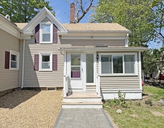 40 Cherry Street, Danvers, Massachusetts, 3 Bedrooms Bedrooms, 7 Rooms Rooms,2 BathroomsBathrooms,Residential Lease,For Rent,Cherry Street,73516380