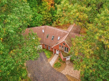 291 Old Dunstable Rd, Groton, Massachusetts, 3 Bedrooms Bedrooms, 8 Rooms Rooms,3 BathroomsBathrooms,Residential Lease,For Rent,Old Dunstable Rd,73477306