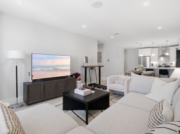 45 L Street, Boston, Massachusetts, 2 Bedrooms Bedrooms, 10 Rooms Rooms,2 BathroomsBathrooms,Residential Lease,For Rent,L Street,73519807