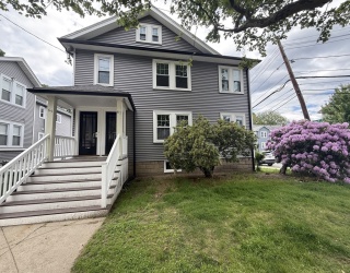 67 Walnut St, Watertown, Massachusetts, 2 Bedrooms Bedrooms, 6 Rooms Rooms,1 BathroomBathrooms,Residential Lease,For Rent,Walnut St,73527085