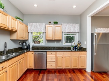 59 W 7th St, Boston, Massachusetts, 2 Bedrooms Bedrooms, 5 Rooms Rooms,1 BathroomBathrooms,Residential Lease,For Rent,W 7th St,73527143 59 W 7th St, Boston, Massachusetts, 2 Bedrooms Bedrooms, 5 Rooms Rooms,1 BathroomBathrooms,Residential Lease,For Rent,W 7th St,73527143