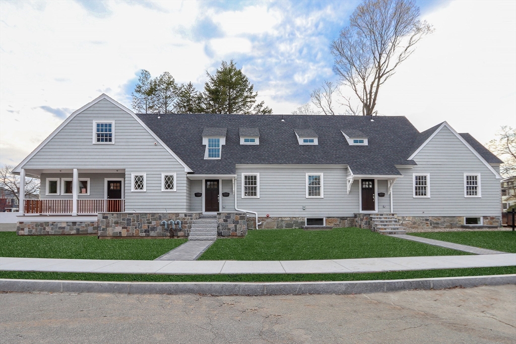 17 S Gate Park, Newton, Massachusetts, 2 Bedrooms Bedrooms, 6 Rooms Rooms,2.5 BathroomsBathrooms,Residential Lease,For Rent,S Gate Park,73527148