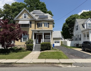 15 Linwood, Saugus, Massachusetts, 3 Bedrooms Bedrooms, 7 Rooms Rooms,1 BathroomBathrooms,Residential Lease,For Rent,Linwood,73527164