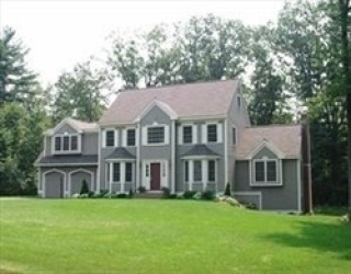 1 Eagle Cliff Rd, Chelmsford, Massachusetts, 4 Bedrooms Bedrooms, 9 Rooms Rooms,2.5 BathroomsBathrooms,Residential Lease,For Rent,Eagle Cliff Rd,73527176