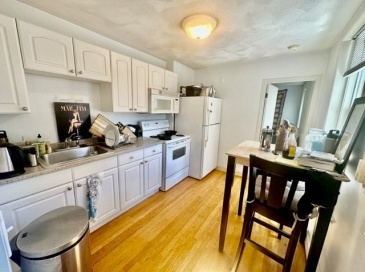 19 Margaret, Boston, Massachusetts, 2 Bedrooms Bedrooms, 4 Rooms Rooms,1 BathroomBathrooms,Residential Lease,For Rent,Margaret,73527179 19 Margaret, Boston, Massachusetts, 2 Bedrooms Bedrooms, 4 Rooms Rooms,1 BathroomBathrooms,Residential Lease,For Rent,Margaret,73527179