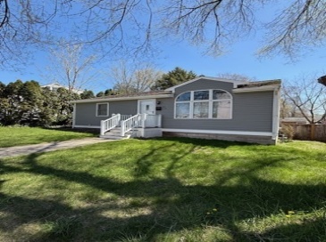22 Forest St, Ayer, Massachusetts, 3 Bedrooms Bedrooms, 5 Rooms Rooms,1 BathroomBathrooms,Residential Lease,For Rent,Forest St,73508476