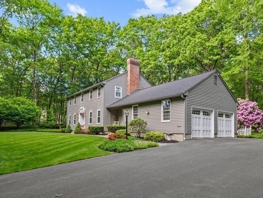 93 Stiles Road, Boylston, Massachusetts, 4 Bedrooms Bedrooms, 8 Rooms Rooms,2.5 BathroomsBathrooms,Residential,For Sale,Stiles Road,73527120