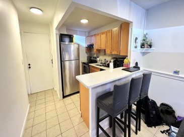 400 Governors Drive, Winthrop, Massachusetts, 2 Bedrooms Bedrooms, 4 Rooms Rooms,1 BathroomBathrooms,Residential Lease,For Rent,Governors Drive,73527186