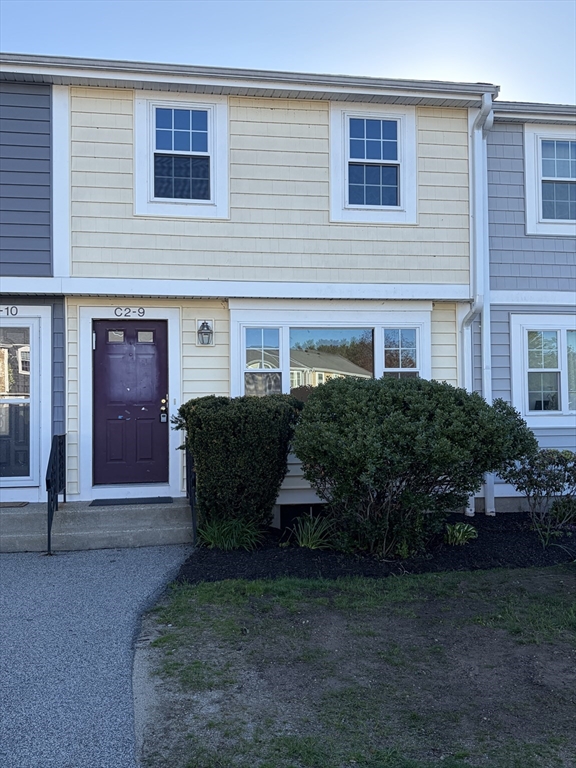9 Lydon Ln, Halifax, Massachusetts, 2 Bedrooms Bedrooms, 4 Rooms Rooms,1.5 BathroomsBathrooms,Residential,For Sale,Lydon Ln,73517760