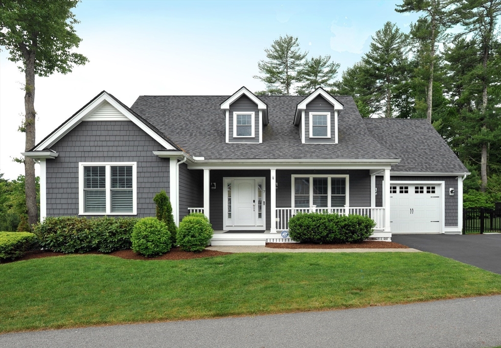 7 Hillcrest Circle, Norwell, Massachusetts, 2 Bedrooms Bedrooms, 6 Rooms Rooms,2.5 BathroomsBathrooms,Residential,For Sale,Hillcrest Circle,73527121