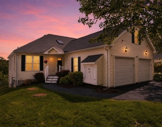 40 William Onthank Ln, Southborough, Massachusetts, 2 Bedrooms Bedrooms, 7 Rooms Rooms,2.5 BathroomsBathrooms,Residential,For Sale,William Onthank Ln,73527218