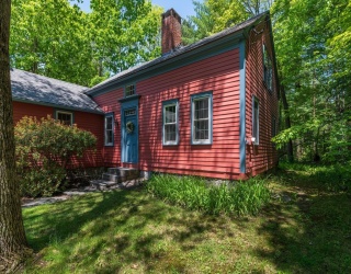 266 Turners Falls Rd, Montague, Massachusetts, 3 Bedrooms Bedrooms, 6 Rooms Rooms,1 BathroomBathrooms,Residential,For Sale,Turners Falls Rd,73527220