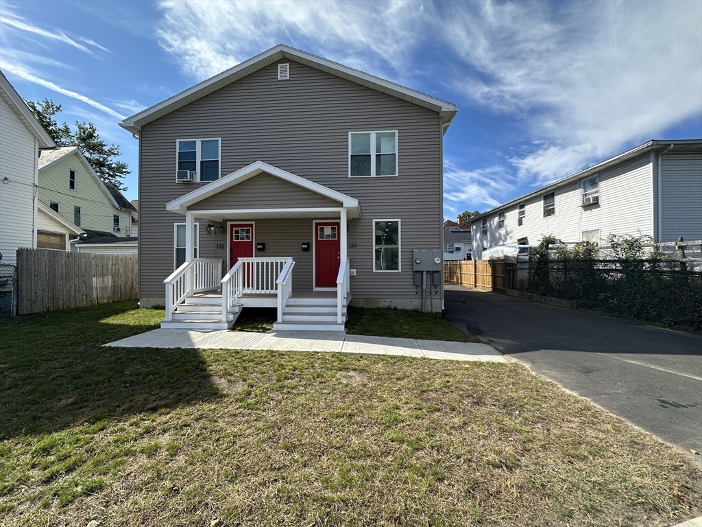 130 Dickinson, Springfield, Massachusetts, 3 Bedrooms Bedrooms, 5 Rooms Rooms,1.5 BathroomsBathrooms,Residential Lease,For Rent,Dickinson,73460433