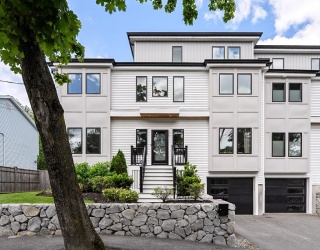 65 Lancaster Rd, Arlington, Massachusetts, 4 Bedrooms Bedrooms, 10 Rooms Rooms,3.5 BathroomsBathrooms,Residential Lease,For Rent,Lancaster Rd,73527267