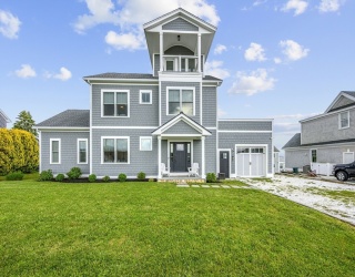 246 Howland Rd, Westport, Massachusetts, 2 Bedrooms Bedrooms, 8 Rooms Rooms,2.5 BathroomsBathrooms,Residential,For Sale,Howland Rd,73527284