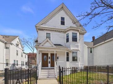 1040 Hyde Park Ave, Boston, Massachusetts, 1 Bedroom Bedrooms, 3 Rooms Rooms,1 BathroomBathrooms,Residential Lease,For Rent,Hyde Park Ave,73492520