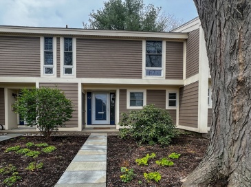 11 Oak St, Wellesley, Massachusetts, 2 Bedrooms Bedrooms, 5 Rooms Rooms,1.5 BathroomsBathrooms,Residential Lease,For Rent,Oak St,73504909 11 Oak St, Wellesley, Massachusetts, 2 Bedrooms Bedrooms, 5 Rooms Rooms,1.5 BathroomsBathrooms,Residential Lease,For Rent,Oak St,73504909