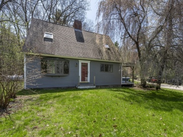 6 Pine Woods Rd, East Kingston, New Hampshire, 2 Bedrooms Bedrooms, 5 Rooms Rooms,1.5 BathroomsBathrooms,Residential Lease,For Rent,Pine Woods Rd,73514654 6 Pine Woods Rd, East Kingston, New Hampshire, 2 Bedrooms Bedrooms, 5 Rooms Rooms,1.5 BathroomsBathrooms,Residential Lease,For Rent,Pine Woods Rd,73514654
