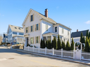 1 Rocky Hill, Amesbury, Massachusetts, 3 Bedrooms Bedrooms, 8 Rooms Rooms,1.5 BathroomsBathrooms,Residential,For Sale,Rocky Hill,73496577
