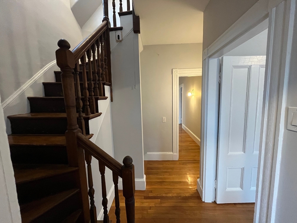 85 Wenham St, Boston, Massachusetts, 3 Bedrooms Bedrooms, 7 Rooms Rooms,1 BathroomBathrooms,Residential Lease,For Rent,Wenham St,73470716