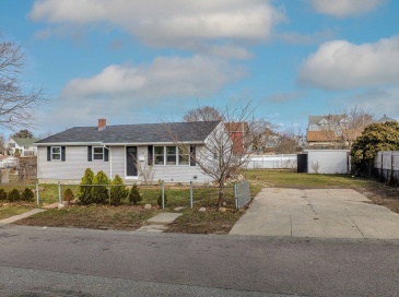 40 Duncan St, Fall River, Massachusetts, 4 Bedrooms Bedrooms, 8 Rooms Rooms,2 BathroomsBathrooms,Residential,For Sale,Duncan St,73489247 40 Duncan St, Fall River, Massachusetts, 4 Bedrooms Bedrooms, 8 Rooms Rooms,2 BathroomsBathrooms,Residential,For Sale,Duncan St,73489247