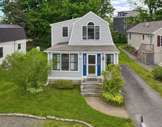 17 East Ave, Kingston, Massachusetts, 1 Bedroom Bedrooms, 2 Rooms Rooms,1.5 BathroomsBathrooms,Residential,For Sale,East Ave,73527353